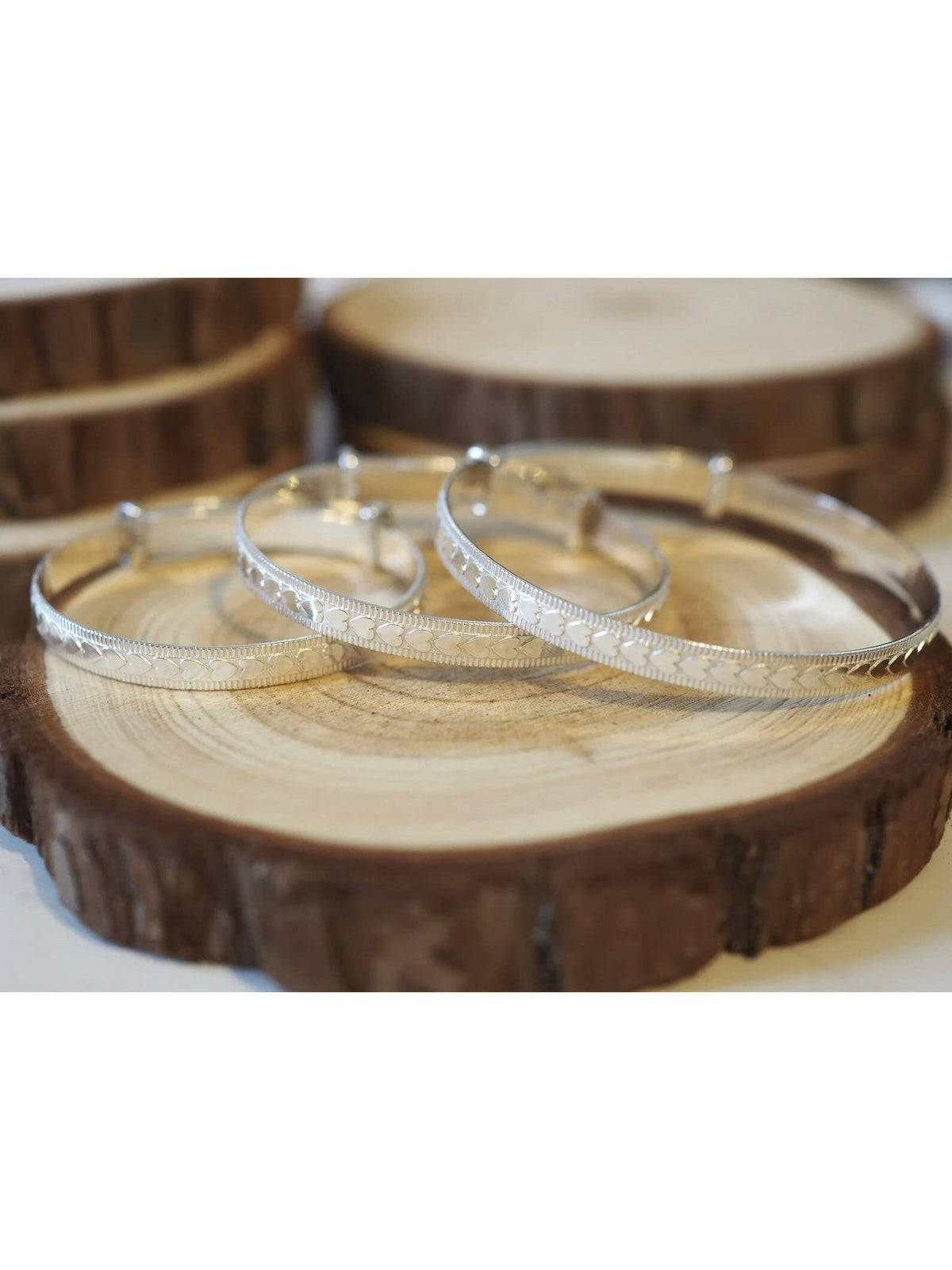 Heart Design / Pattern Expanding / Expandable / Adjustable Bangle Bracelet for Baby/Child/ 
