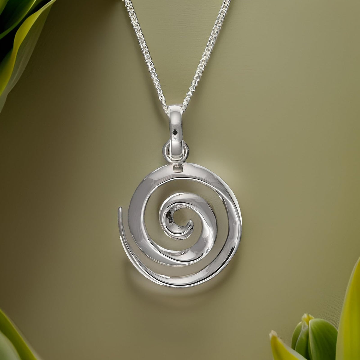 18MM Polished Plain Round SPIRAL Pendant Necklace On 16" Inch Curb Chain for Women Ladies Girls - 925 Sterling Silver