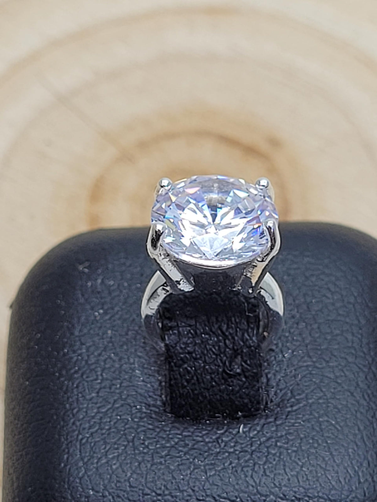 STUNNING ENGAGEMENT RING Sterling Silver Charm Bead for Women Ladies Girls - Slide-On Bead - To Fit European Charm Bracelets & Necklaces. OX5021