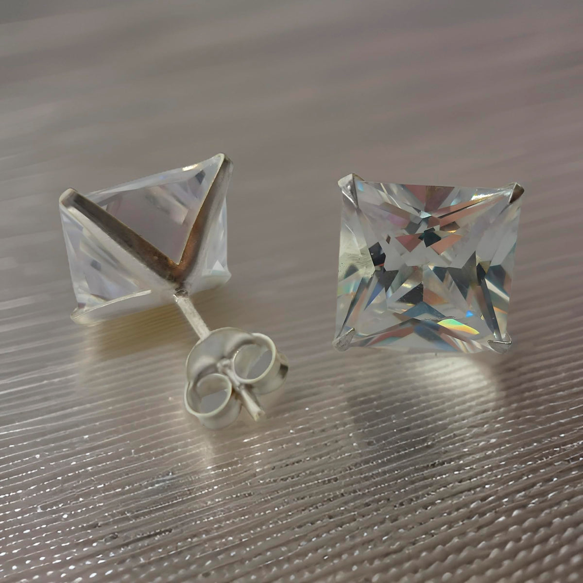 MENS Princess Cut/Square Simulated Diamond Cubic Zirconia (CZ) Sterling Silver Stud Earrings/Ear Studs - White/Clear - 5MM 8MM 10MM