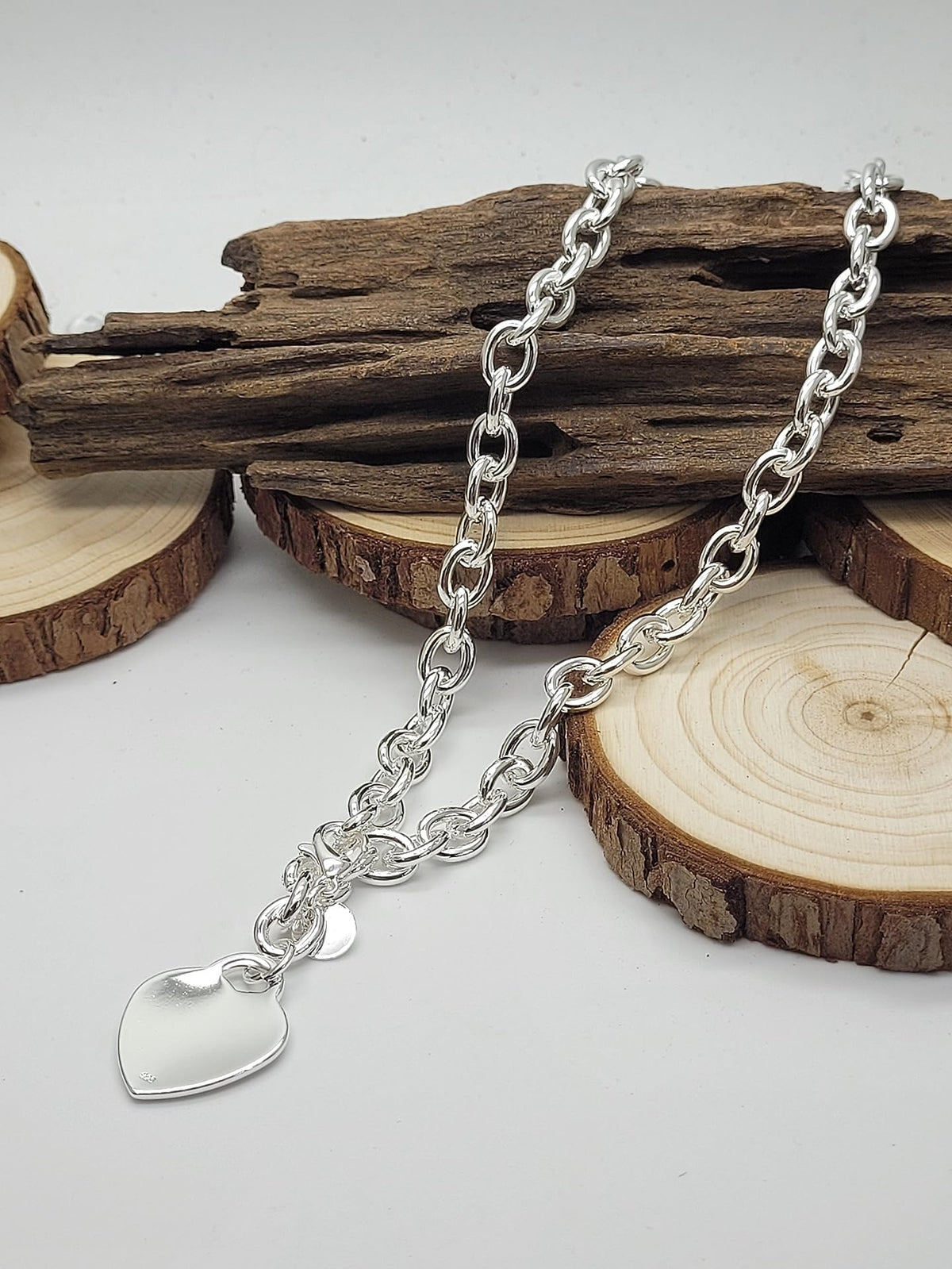 18" Inch Heart or Round Charm Tag Sterling Silver Plated Necklace for Women/Teenager/Girls on 18" Inch / 45cm Chain - Chunky Belcher Link Necklace with Charm Tag