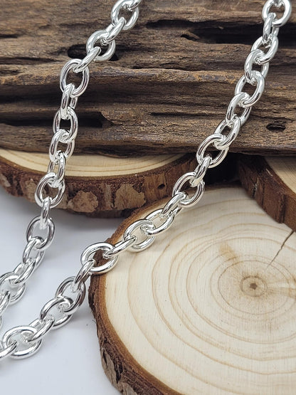 18" Inch Heart or Round Charm Tag Sterling Silver Plated Necklace for Women/Teenager/Girls on 18" Inch / 45cm Chain - Chunky Belcher Link Necklace with Charm Tag