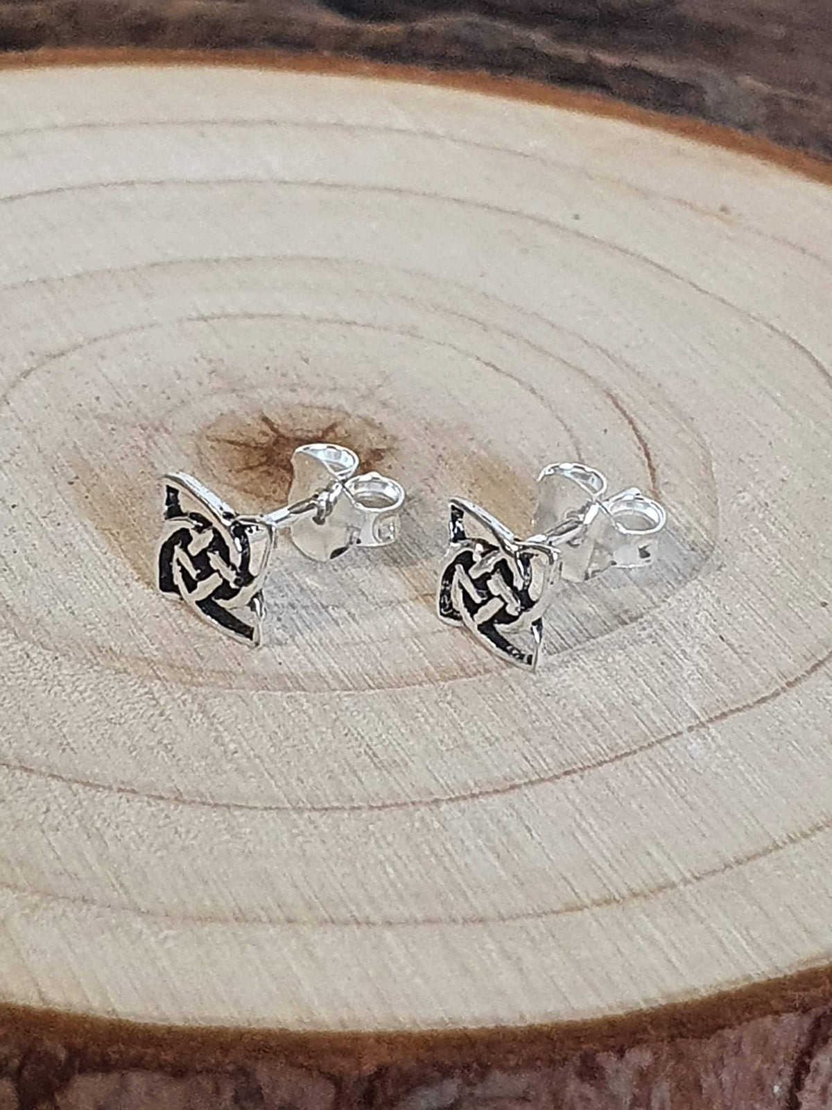 Irish Celtic Knot Sterling Silver Stud Earrings/Ear Studs for Women/Teenage/Girls - 925 Sterling Silver - Unusual Irish Jewellery