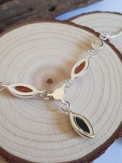 Designer Inspirations Boutique Amber Sterling Silver Necklace - Solid Silver Amber Necklace - Amber Jewellery 030196